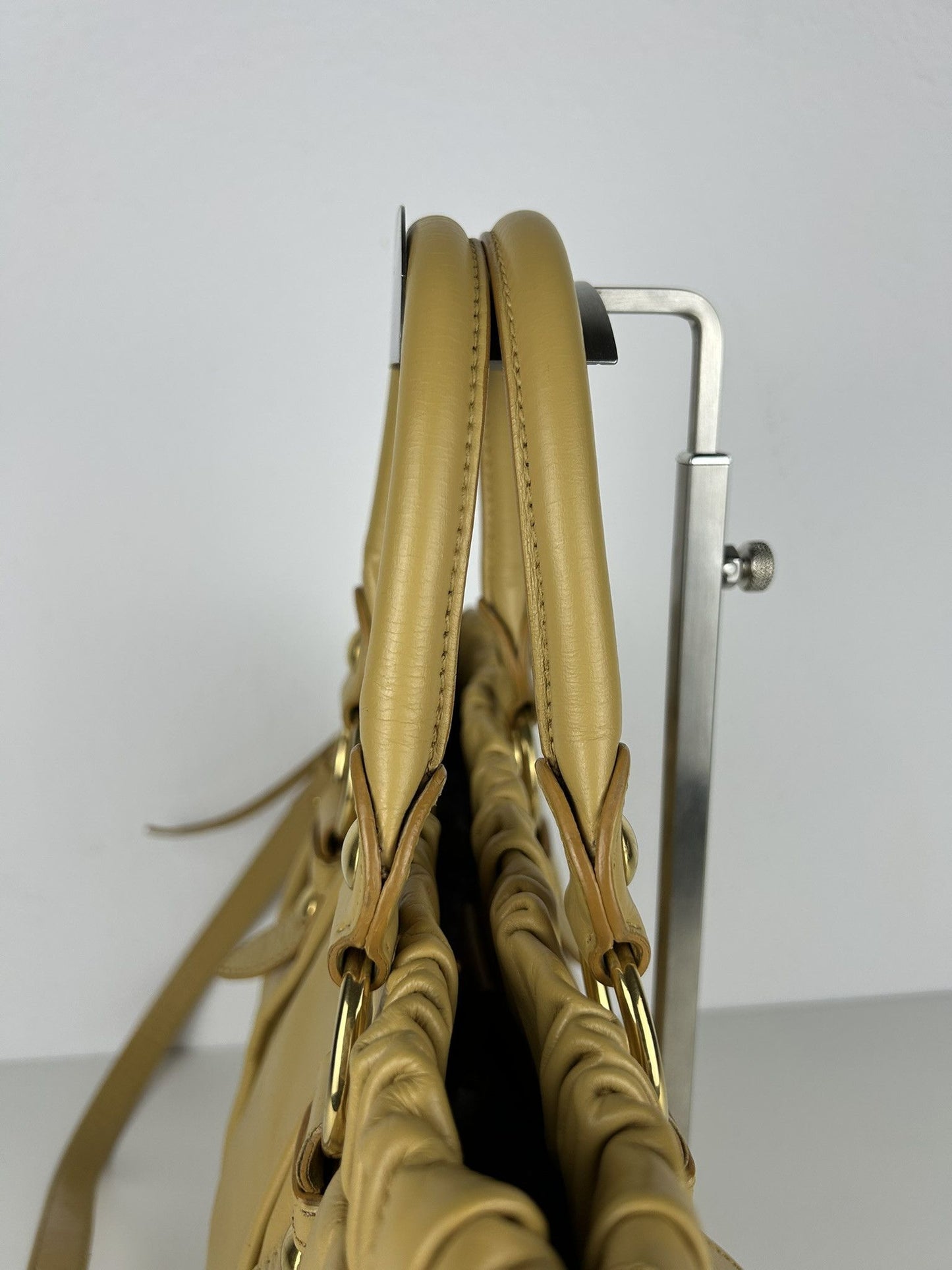 Miu miu vitello bauletto aperto gathered leather bag in buttery