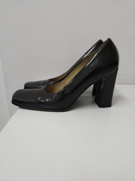 Archive Gucci square toe block heel pumps mules