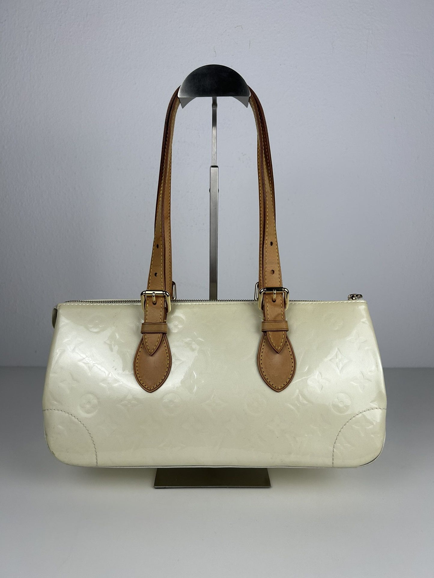 Louis Vuitton vernis monogram rosewood handbag