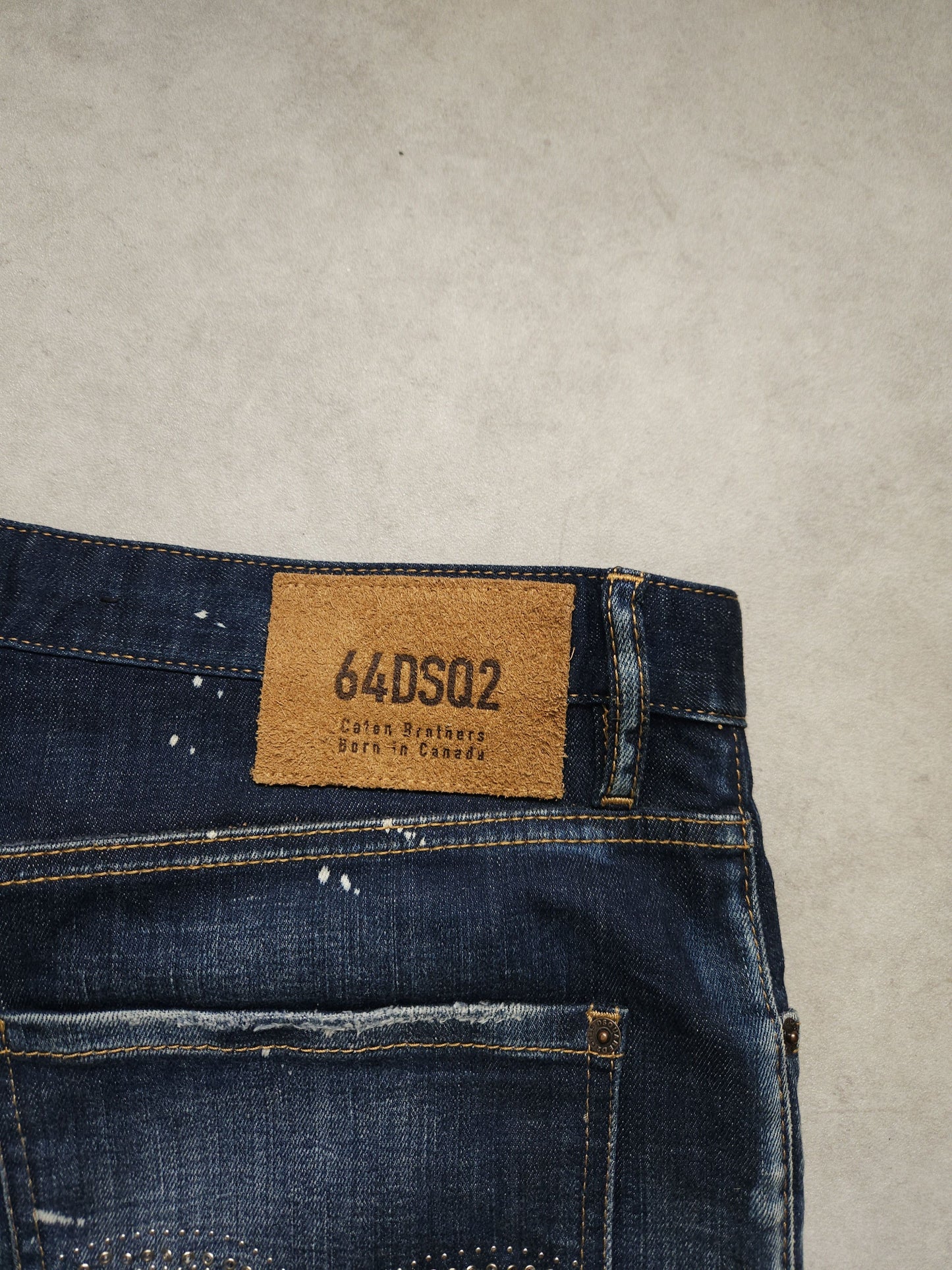 Dsquared2 Dan Commando Short distressed SS2023