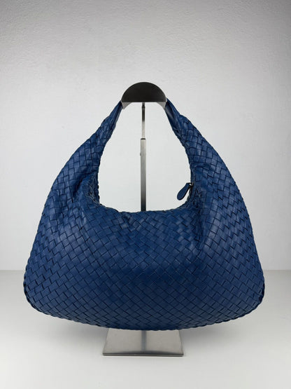 Bottega Veneta intrecciato hobo medium size