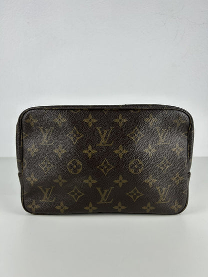 Vintage 80s Louis Vuitton monogram trousse 23 toiletry bag
