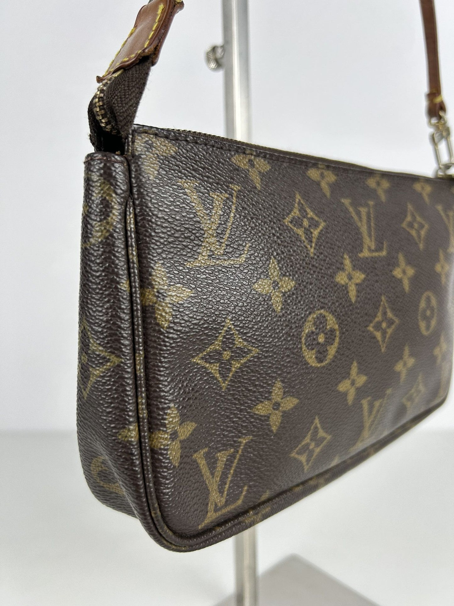 Vintage Louis Vuitton monogram pochette accessoires mini bag