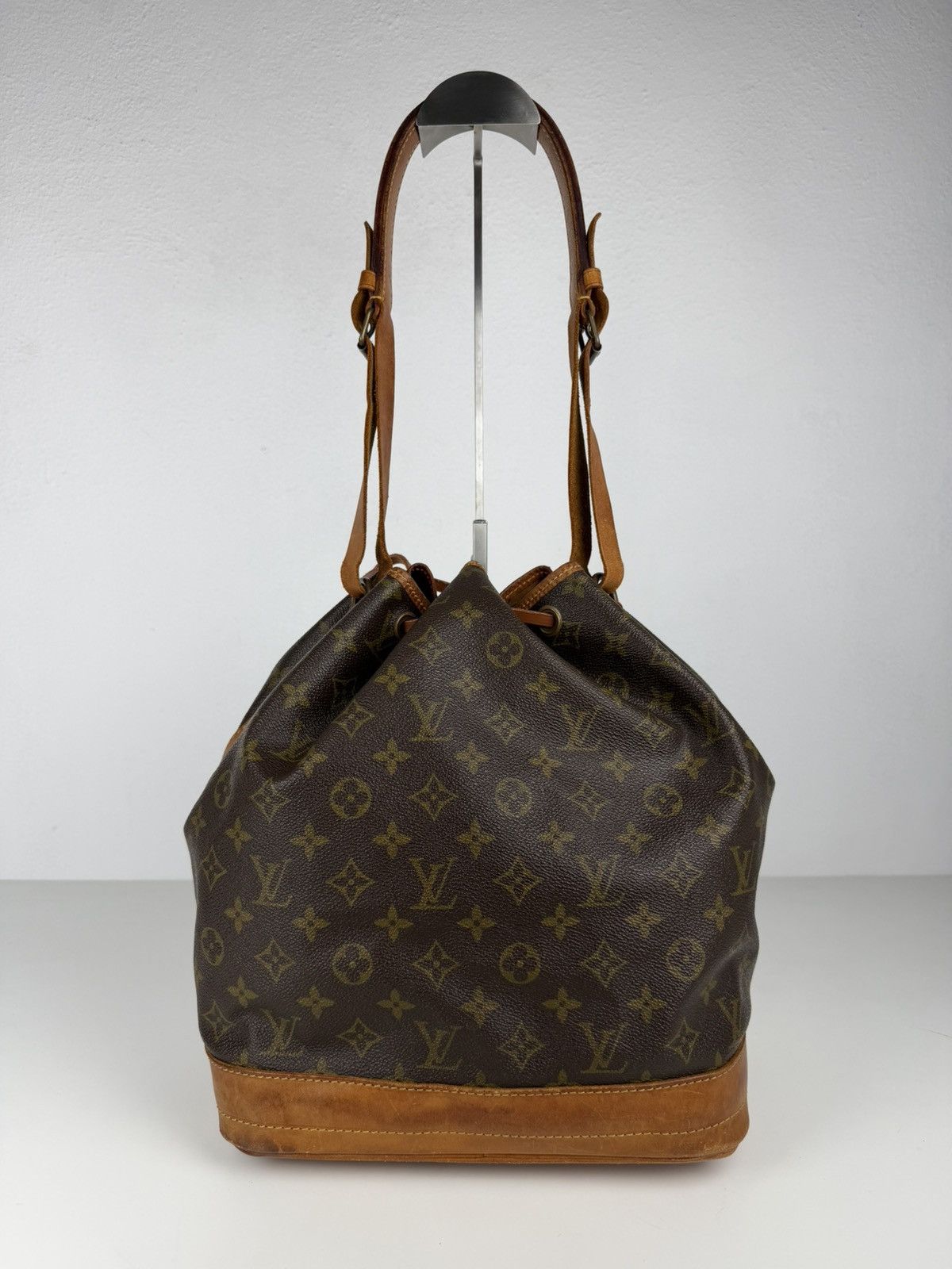Vintage 80s Louis Vuitton monogram Noe GM