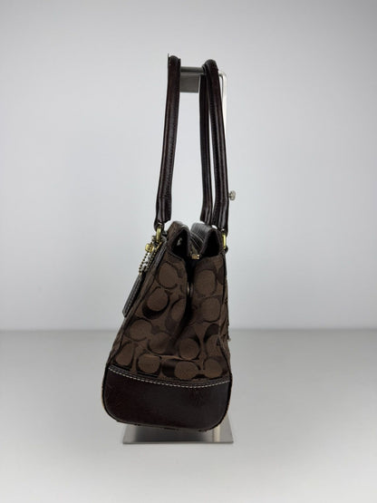 Coach hamptons carryall signature tote with flower charm