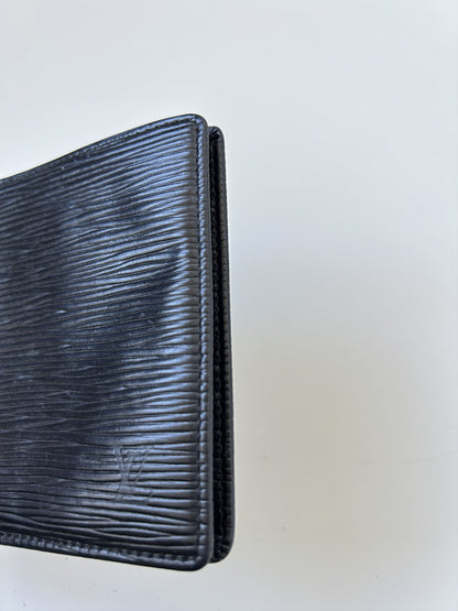 Louis vuitton bifold epi leather wallet