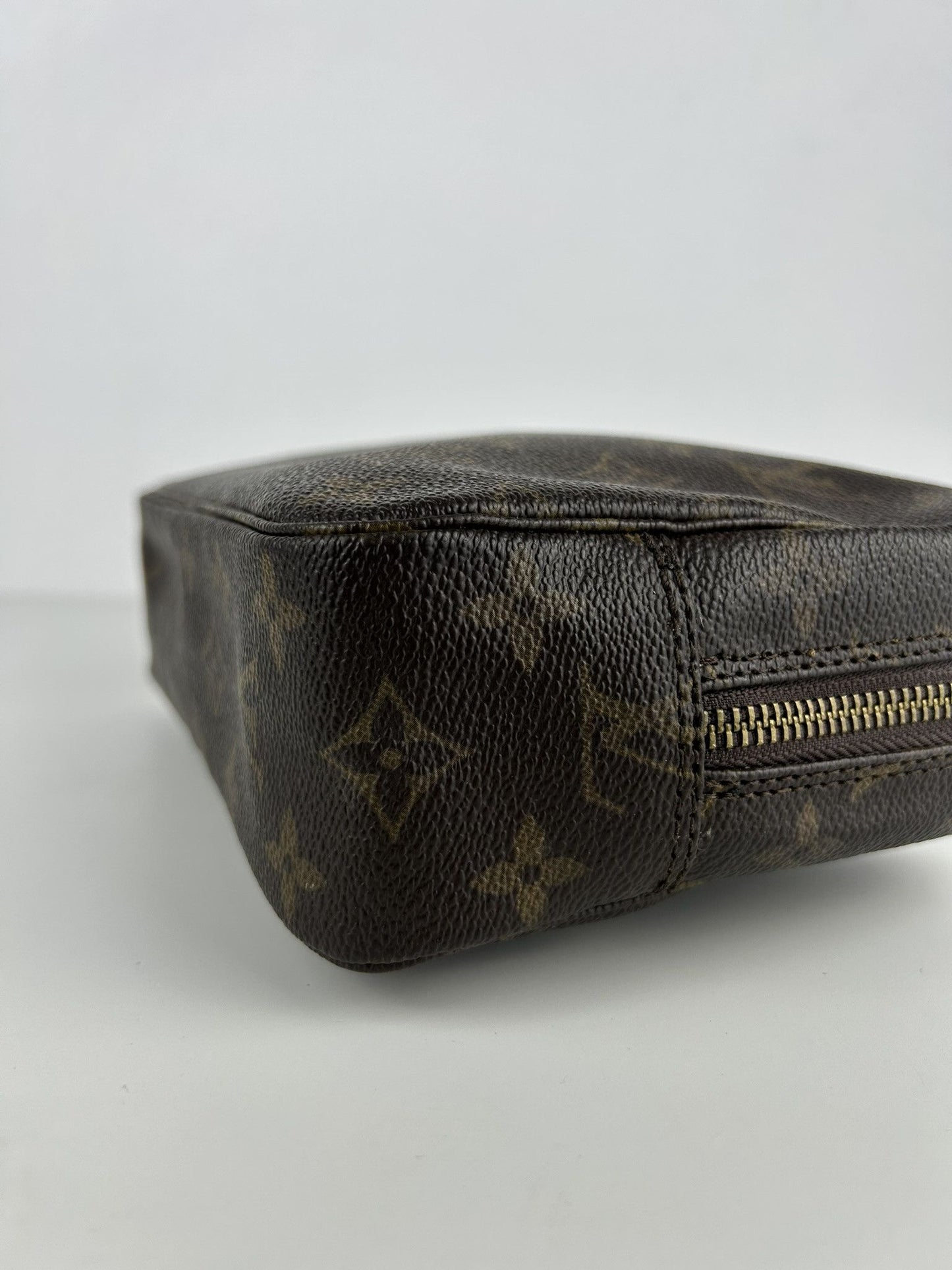 Vintage 80s Louis Vuitton monogram trousse 23 toiletry bag