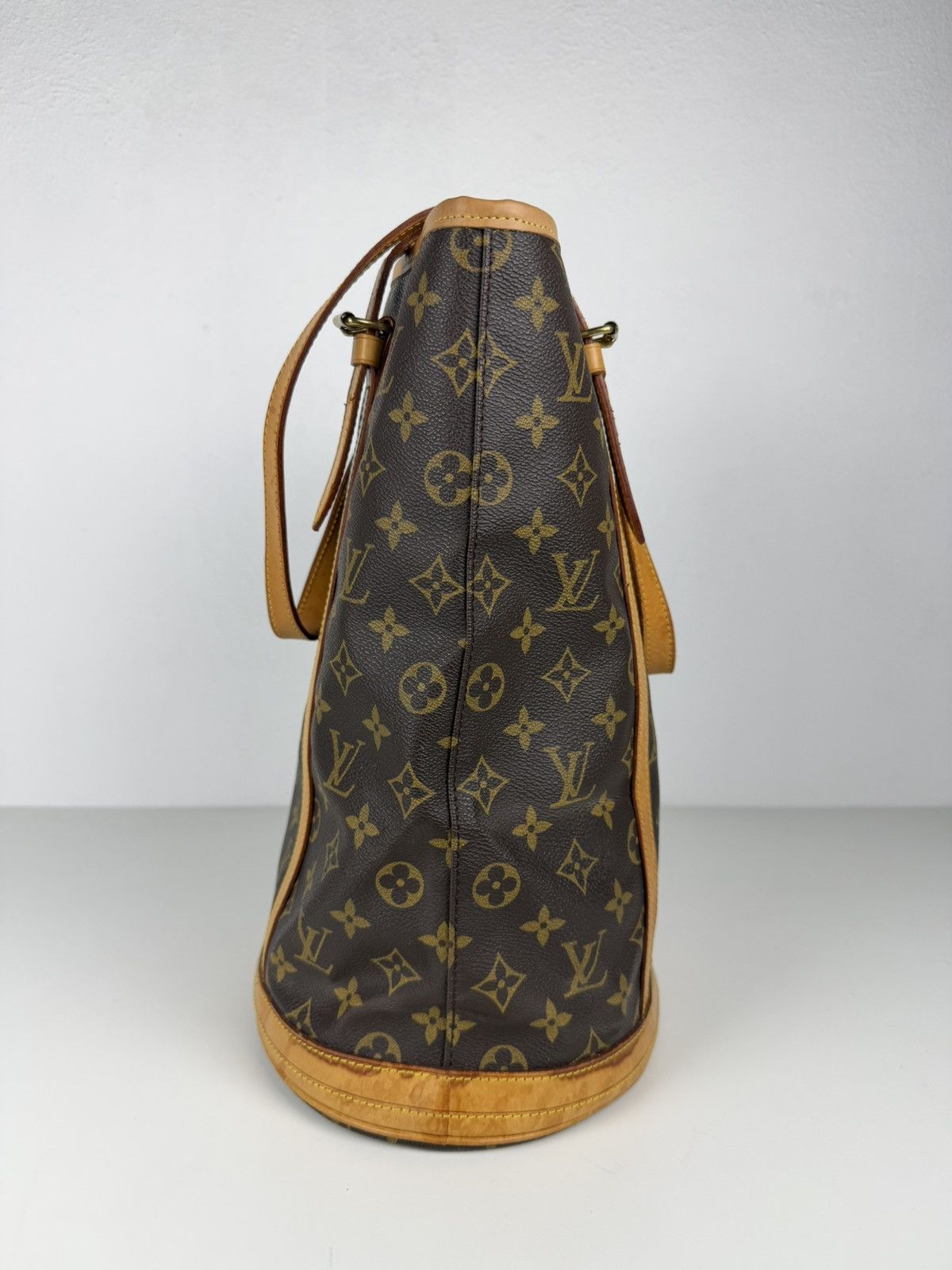 Vintage Louis Vuitton monogram bucket GM