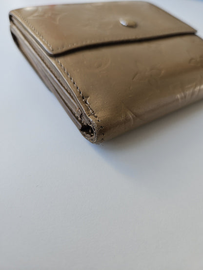 Louis vuitton monogram trifold wallet