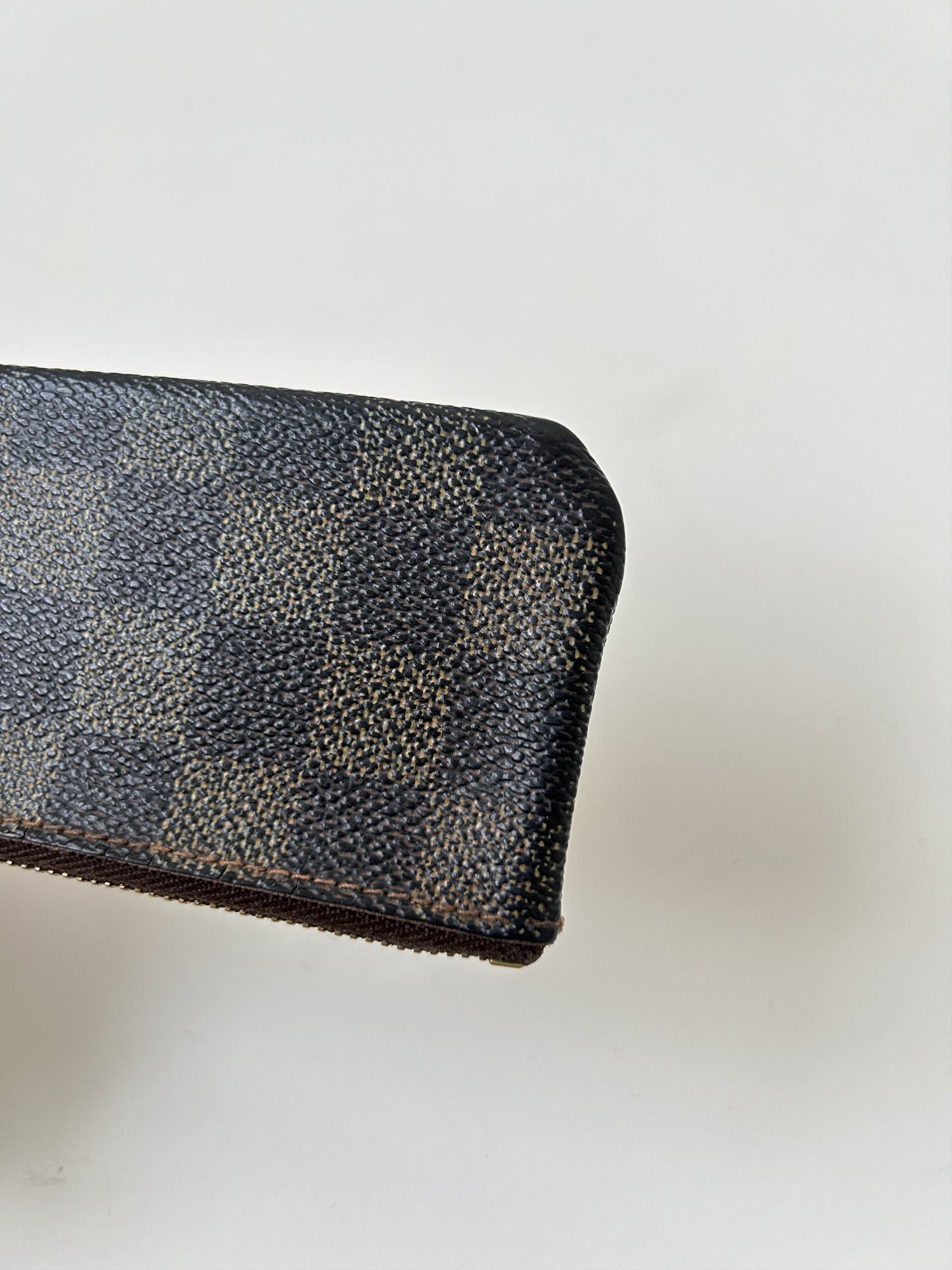 Louis Vuitton damier ebene pochette cle coin/ key pouch