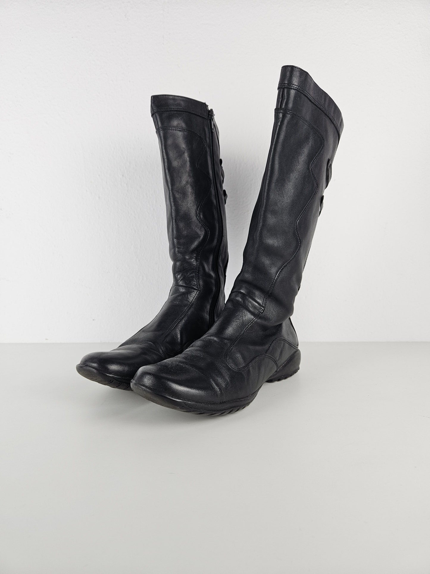 Vintage y2k avant garde leather biker boots