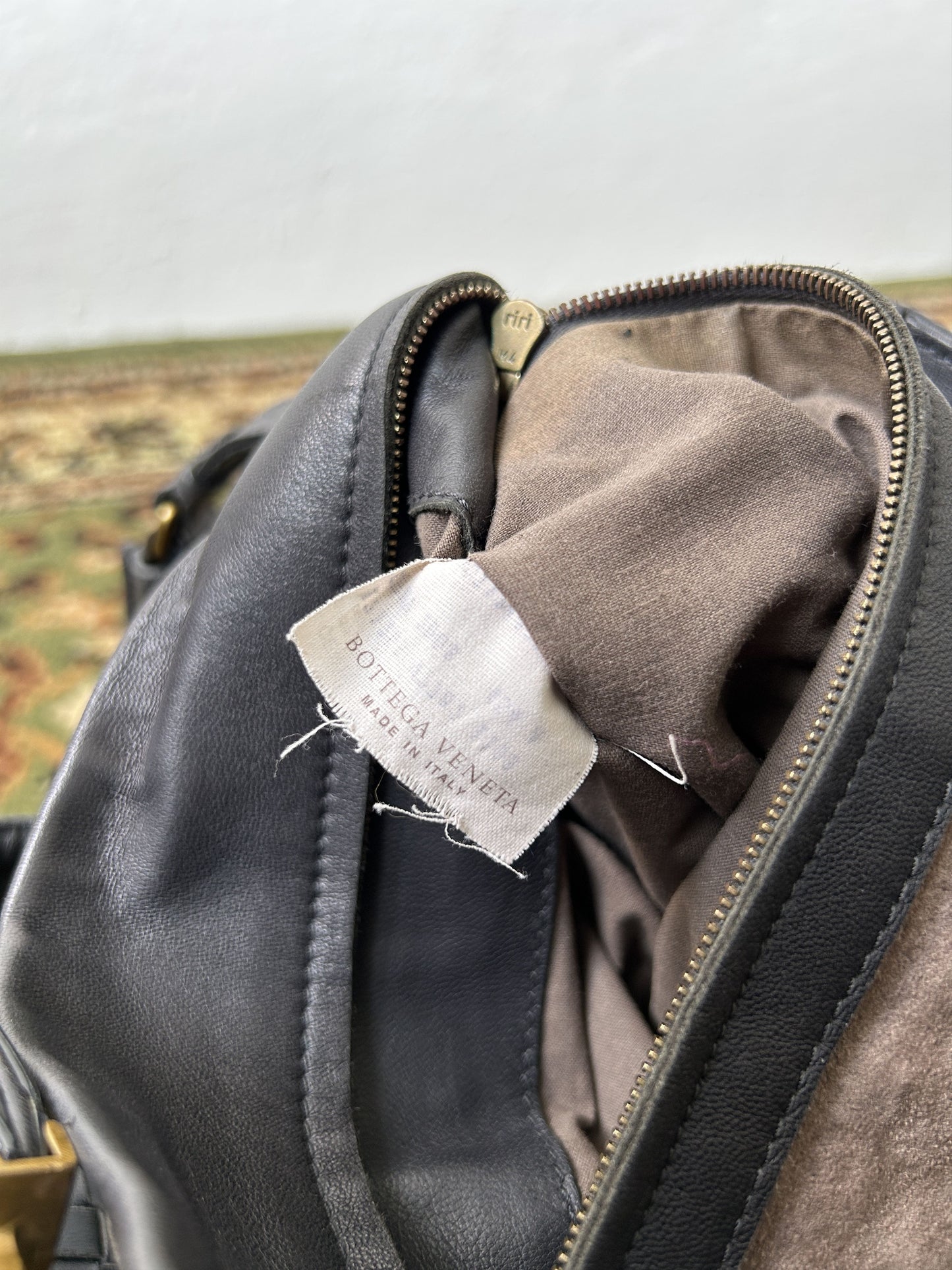 Bottega veneta intrecciato leather roma handbag