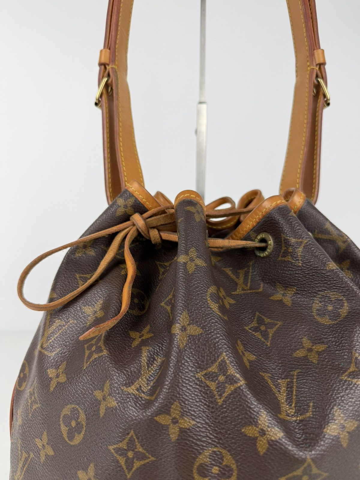 Vintage Louis Vuitton monogram Noe PM
