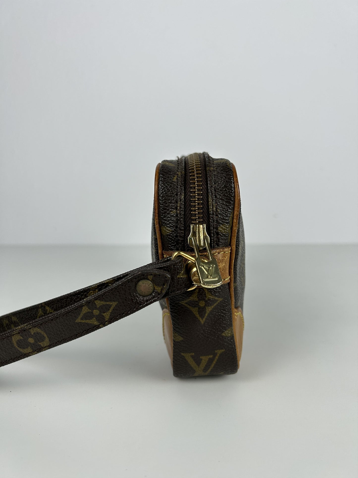 Vintage 80s Louis Vuitton marly dragonne monogram wristlet clutch bag