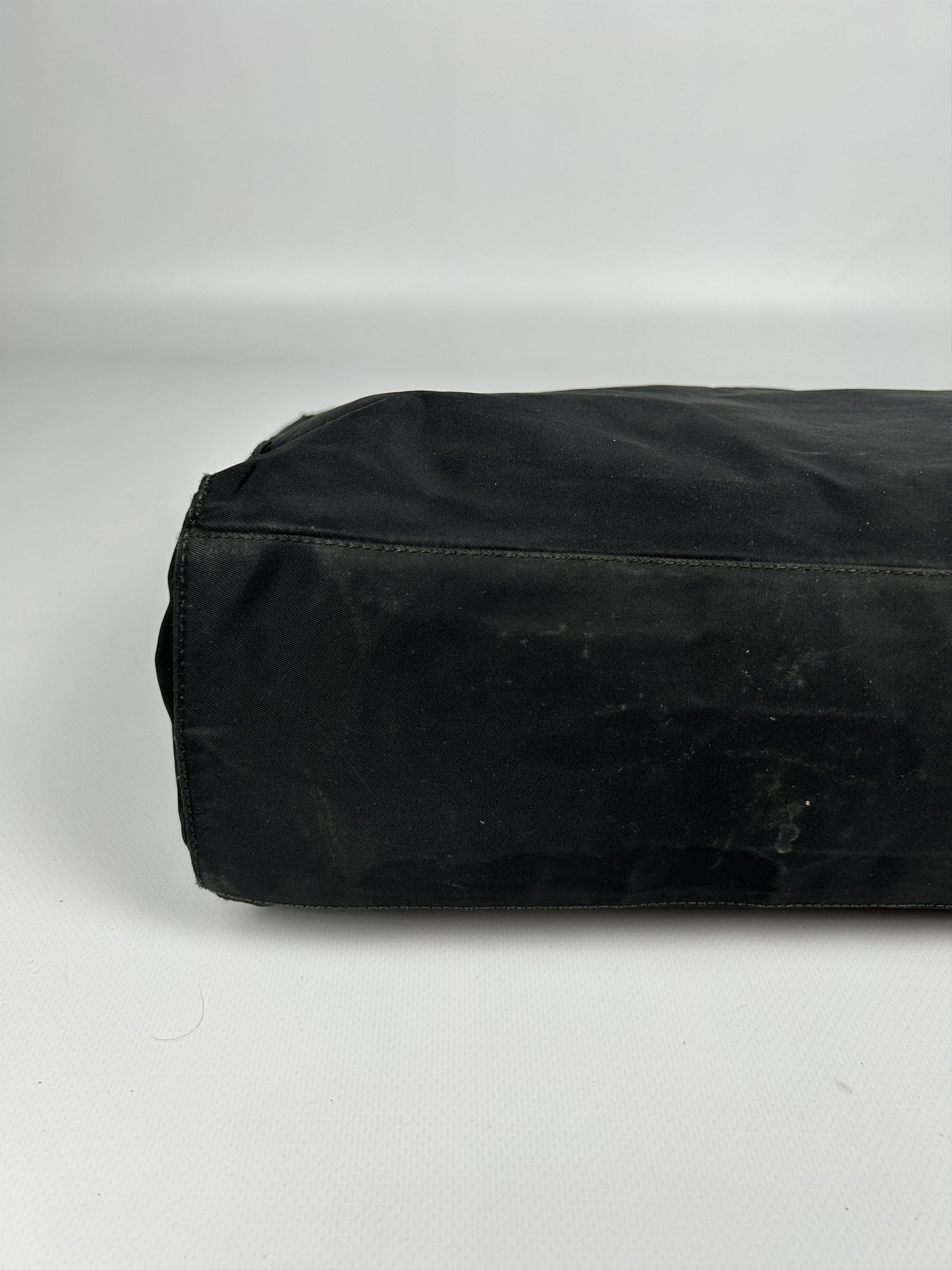 Vintage y2k prada nylon triangle logo plastic handle bag