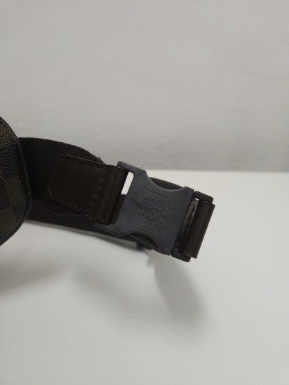 Louis vuitton damier ebene melville bumbag