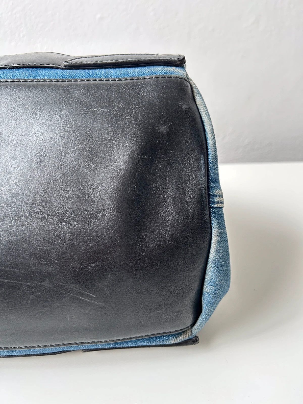 Balenciaga denim leather navy cabas m tote bag with pouch