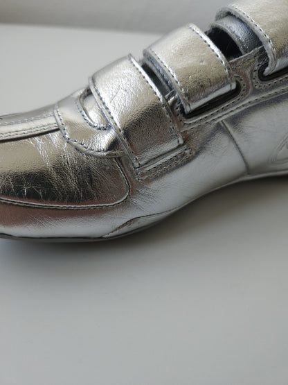 Vintage y2k nike fixed speed V silver