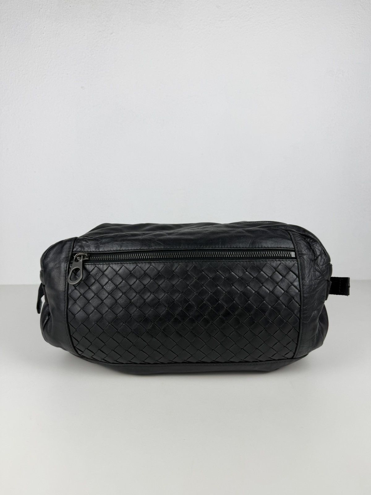 Bottega Veneta intrecciato leather bum bag