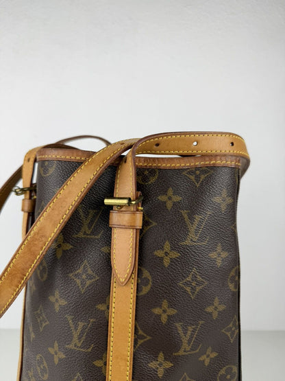 Vintage Louis Vuitton monogram bucket GM