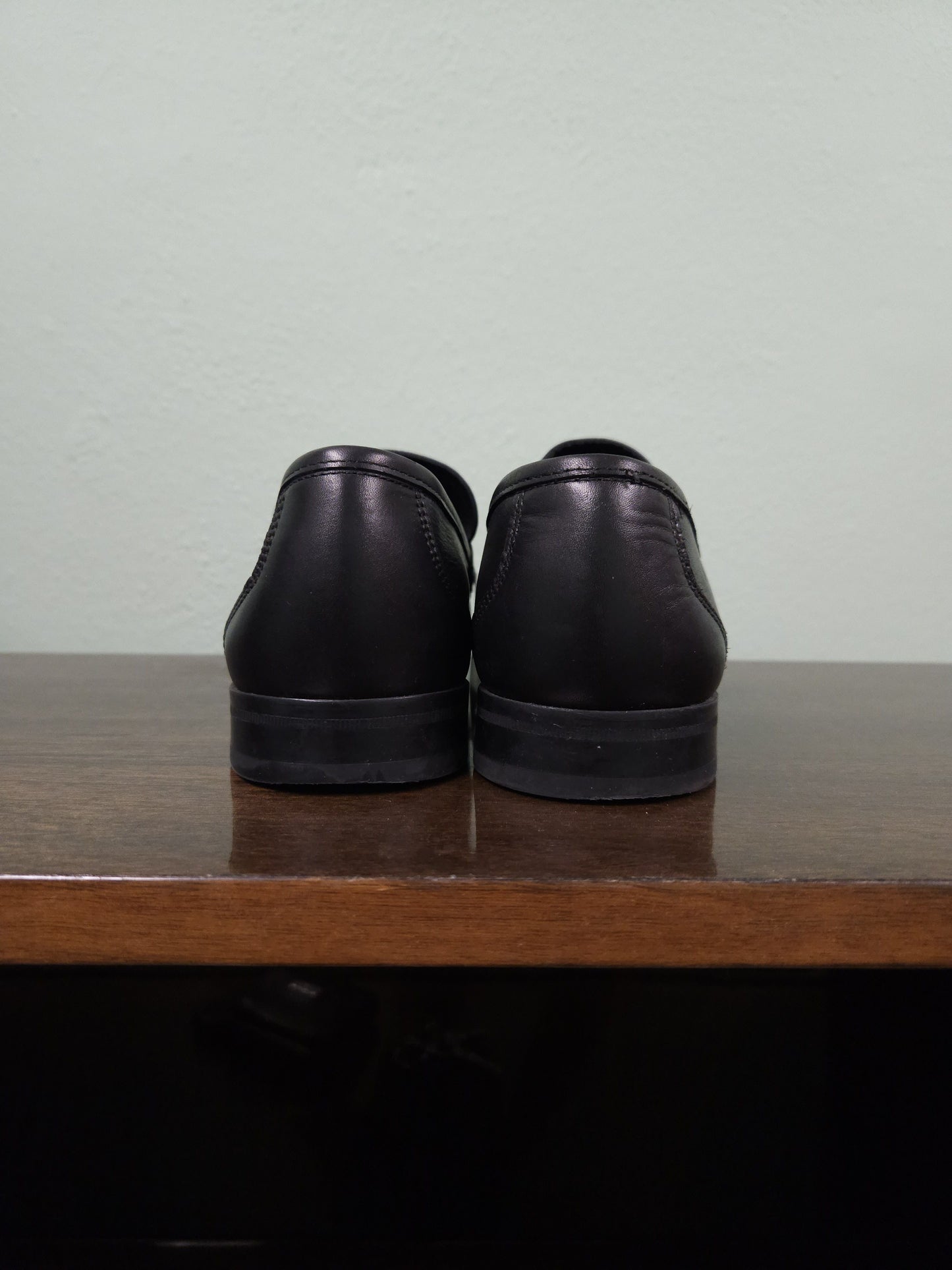 Salvatore Ferragamo gancini black leather loafers