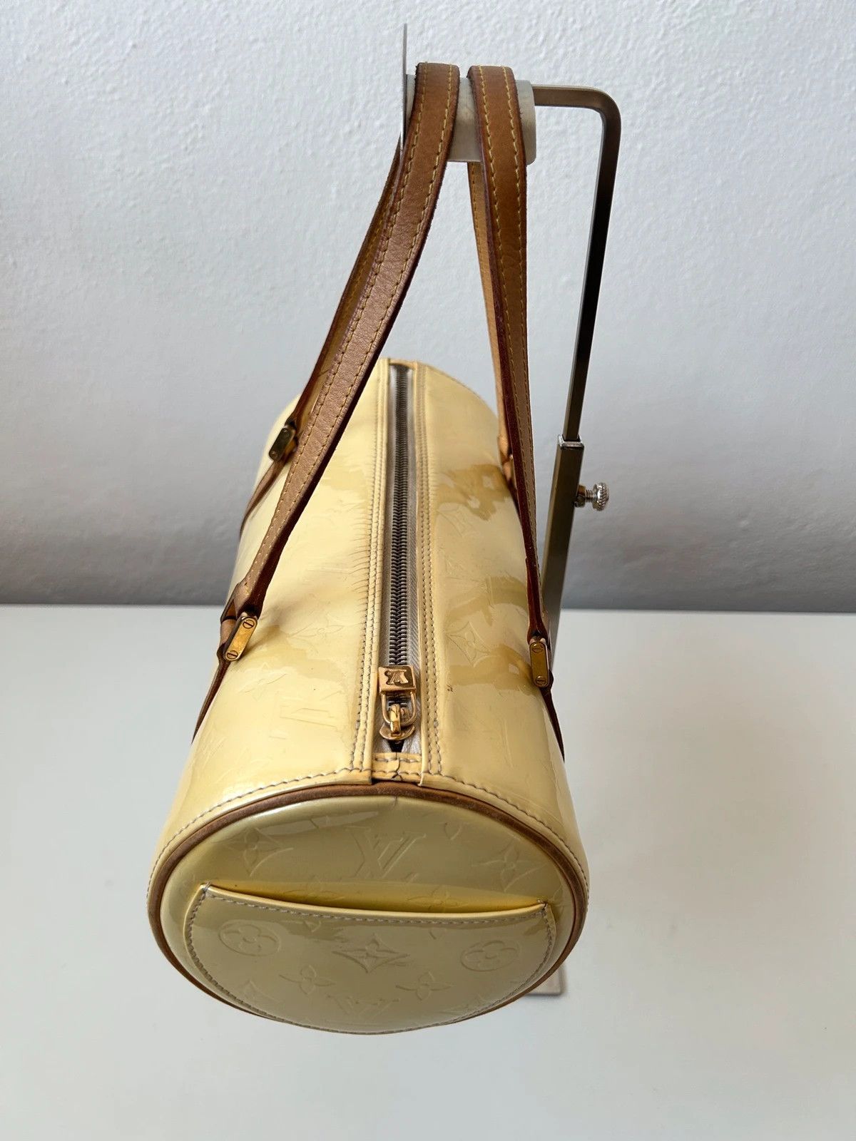 Louis Vuitton Bedford vernis monogram patent leather handbag