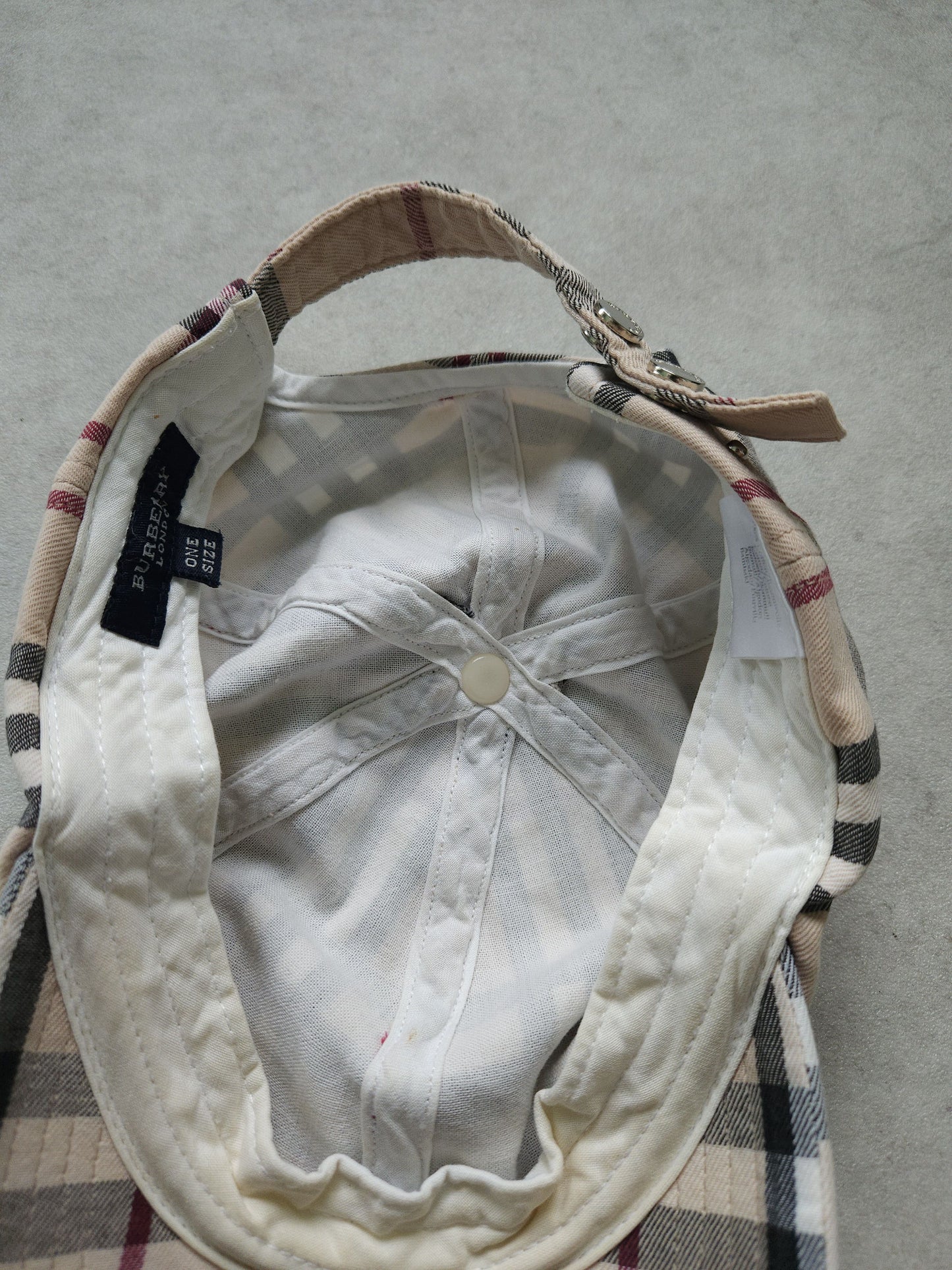 Vintage y2k burberry nova check hat cap