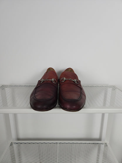 Gucci leather horsebit loafers in distressed red
