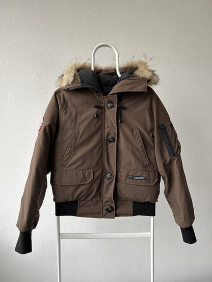 Canada goose chilliwack hooded bomber jacket