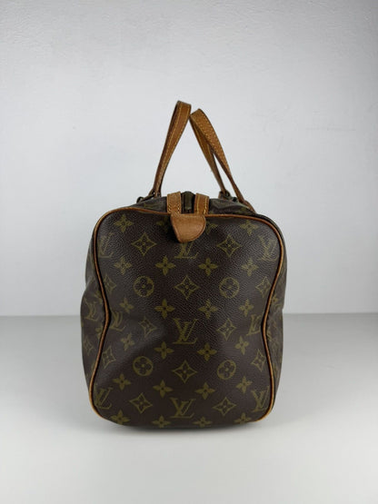Vintage 80s Louis Vuitton monogram sac souple 35 boston bag