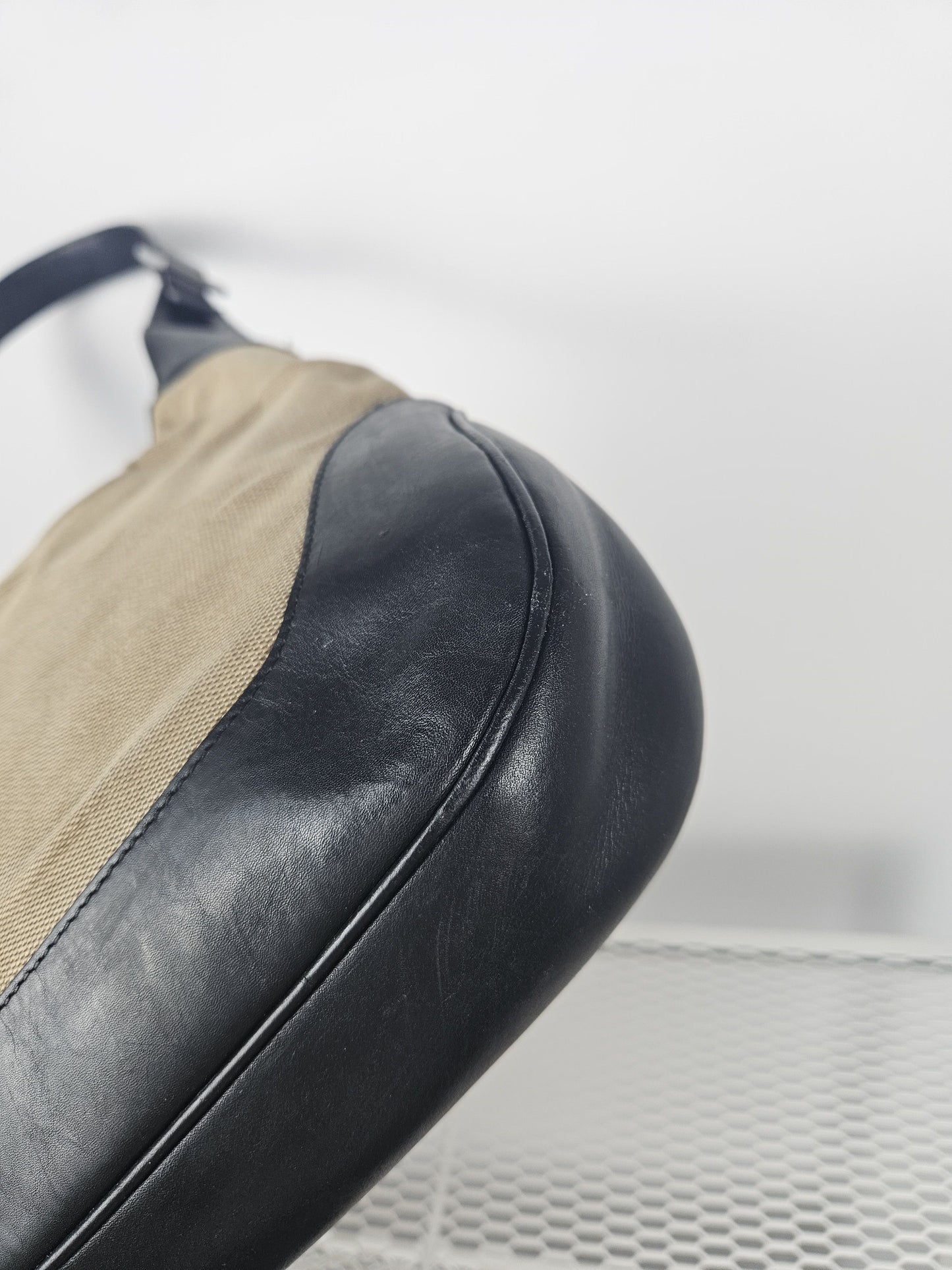 Vintage y2k Gucci Jackie canvas and leather hobo handbag