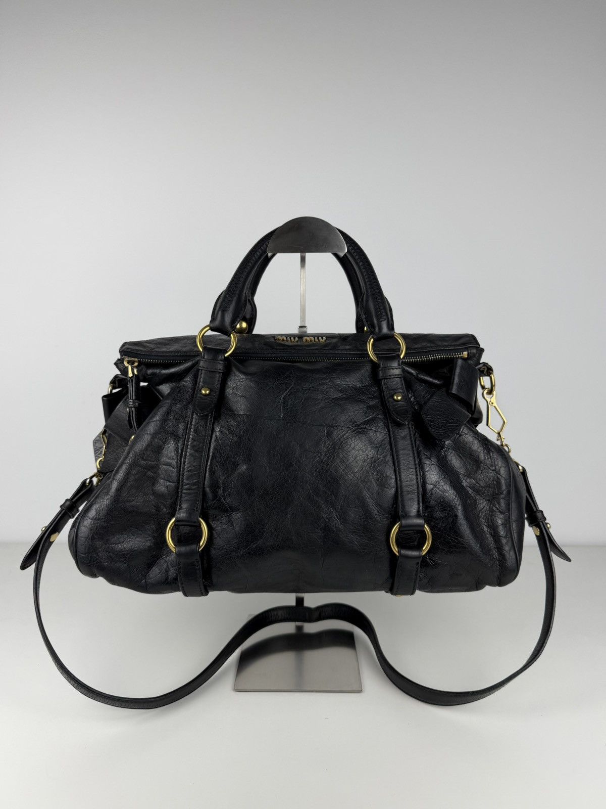 Miu miu vitello bow bag in black