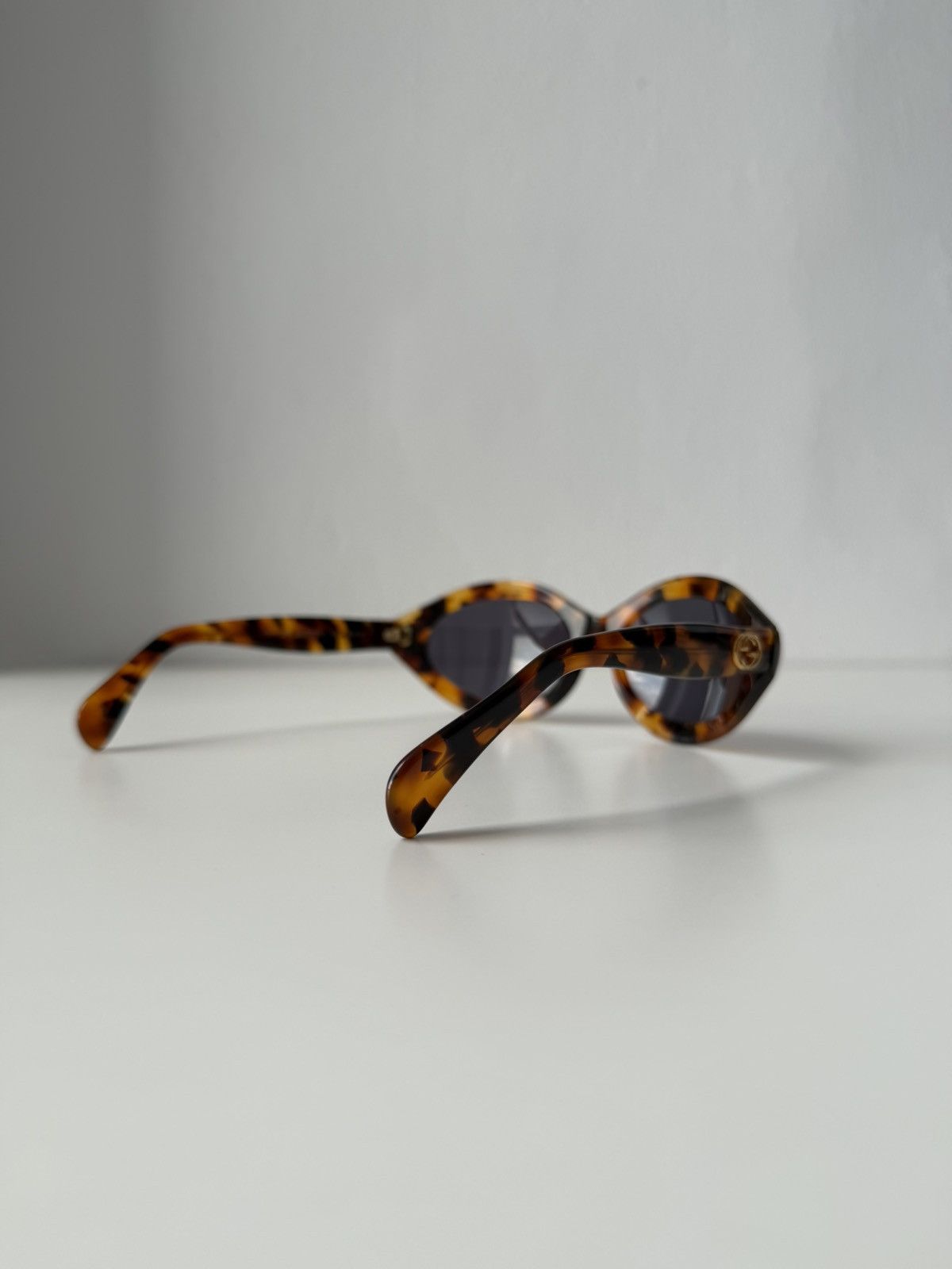 Vintage Gucci GG2402/N/S sunglasses Tom Ford era