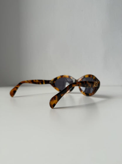 Vintage Gucci GG2402/N/S sunglasses Tom Ford era
