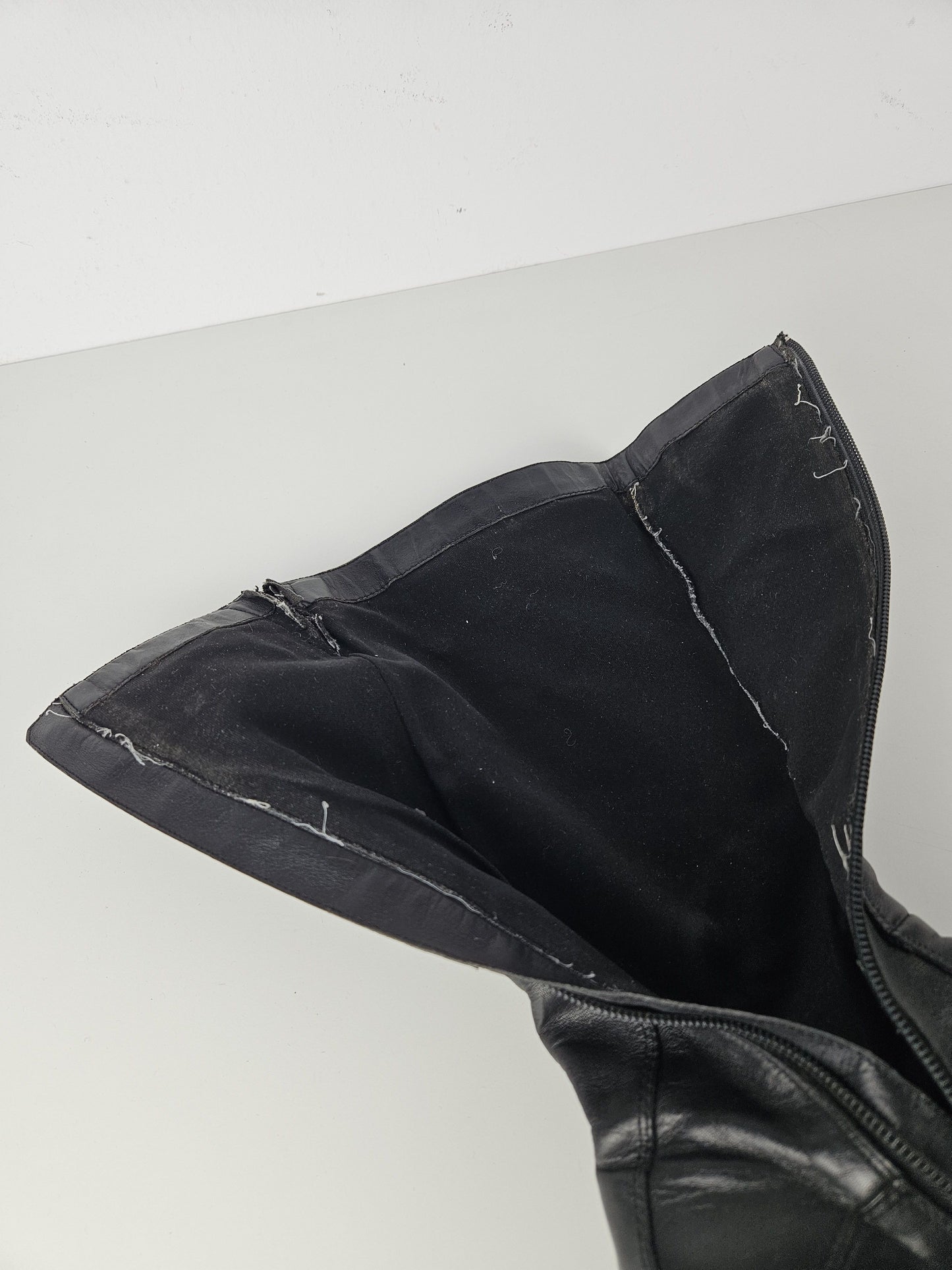 Vintage y2k avant garde leather biker boots