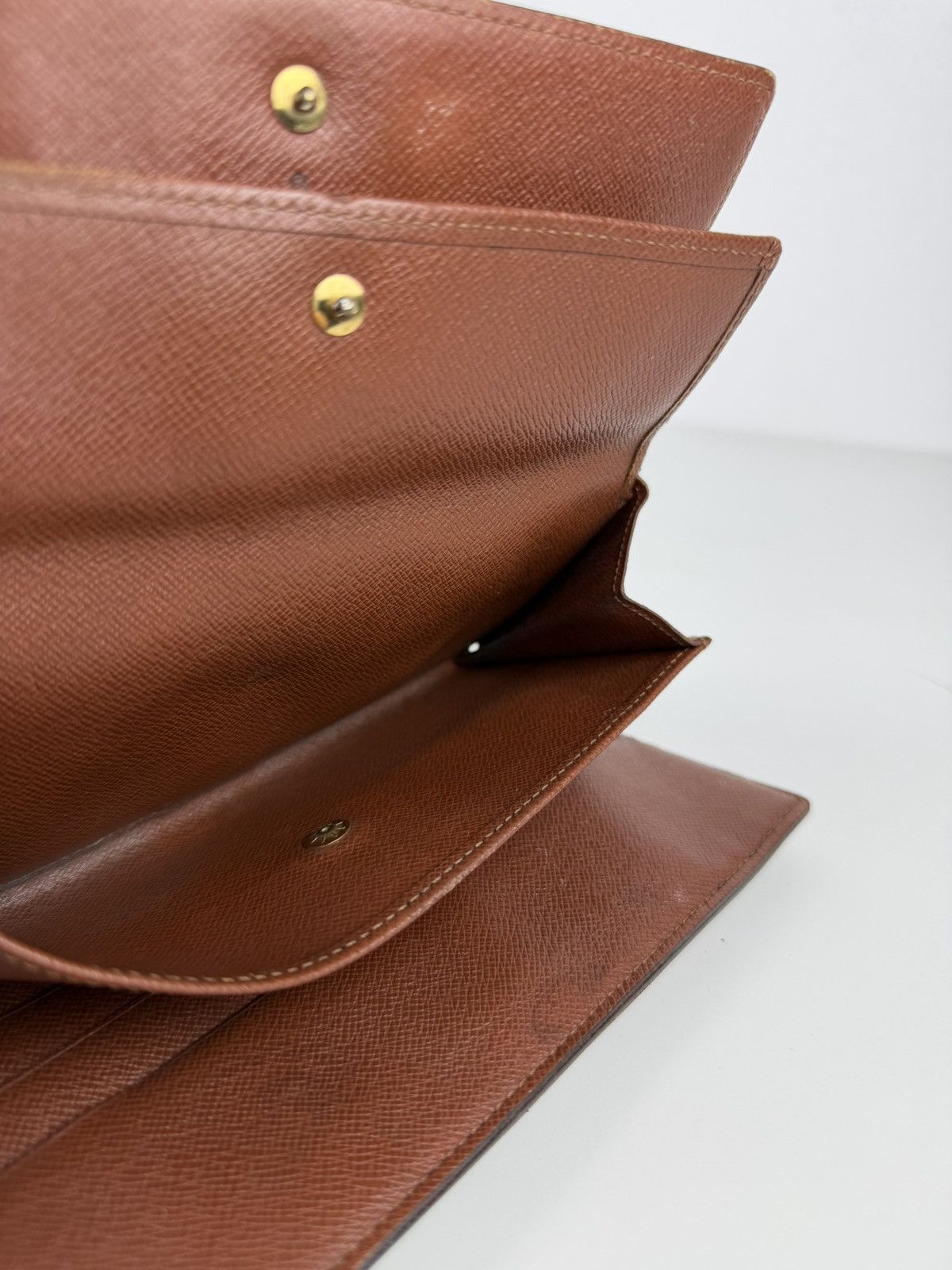 Louis Vuitton porto tresor international trifold wallet