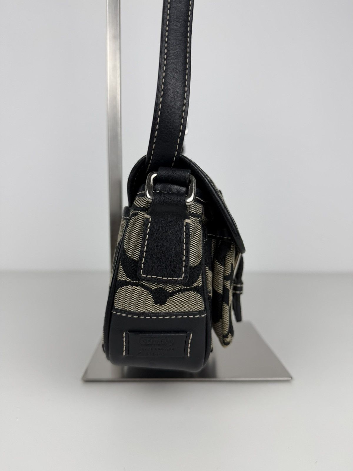 Coach signature leather and canvas shoulder/ crossbody bag