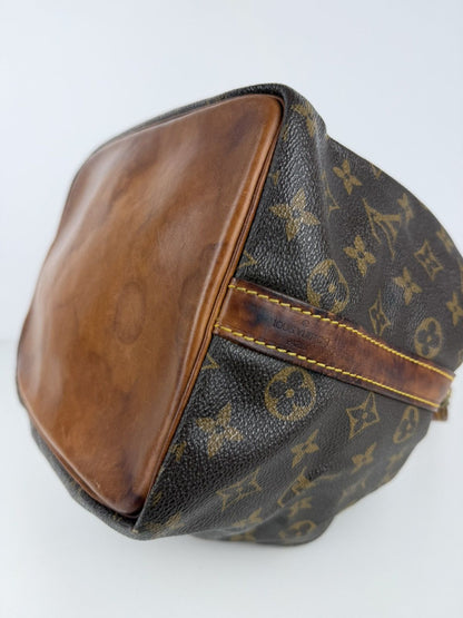Vintage Louis Vuitton monogram Noe PM