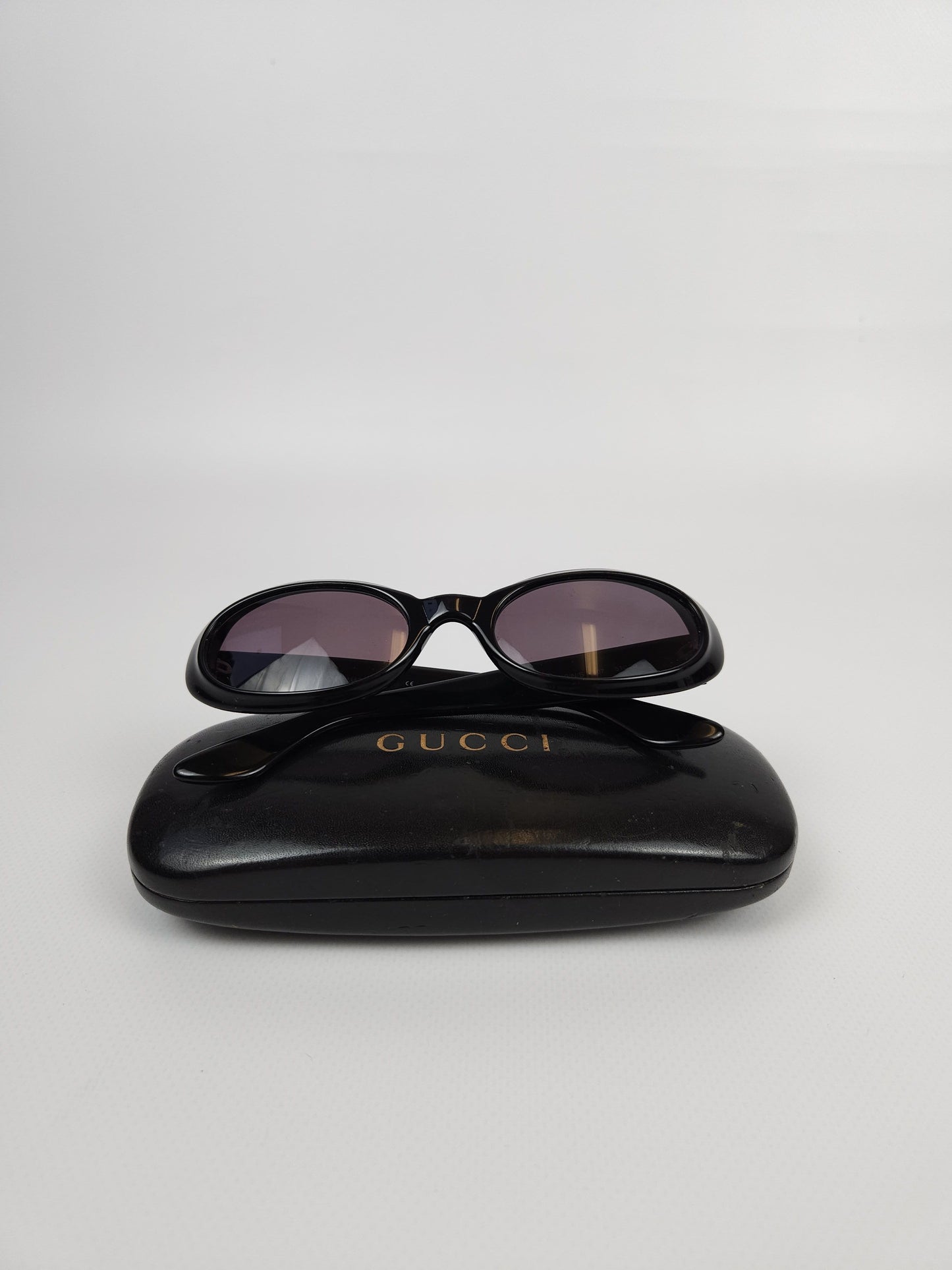 Vintage Gucci GG2419/S oval sunglasses Tom Ford era