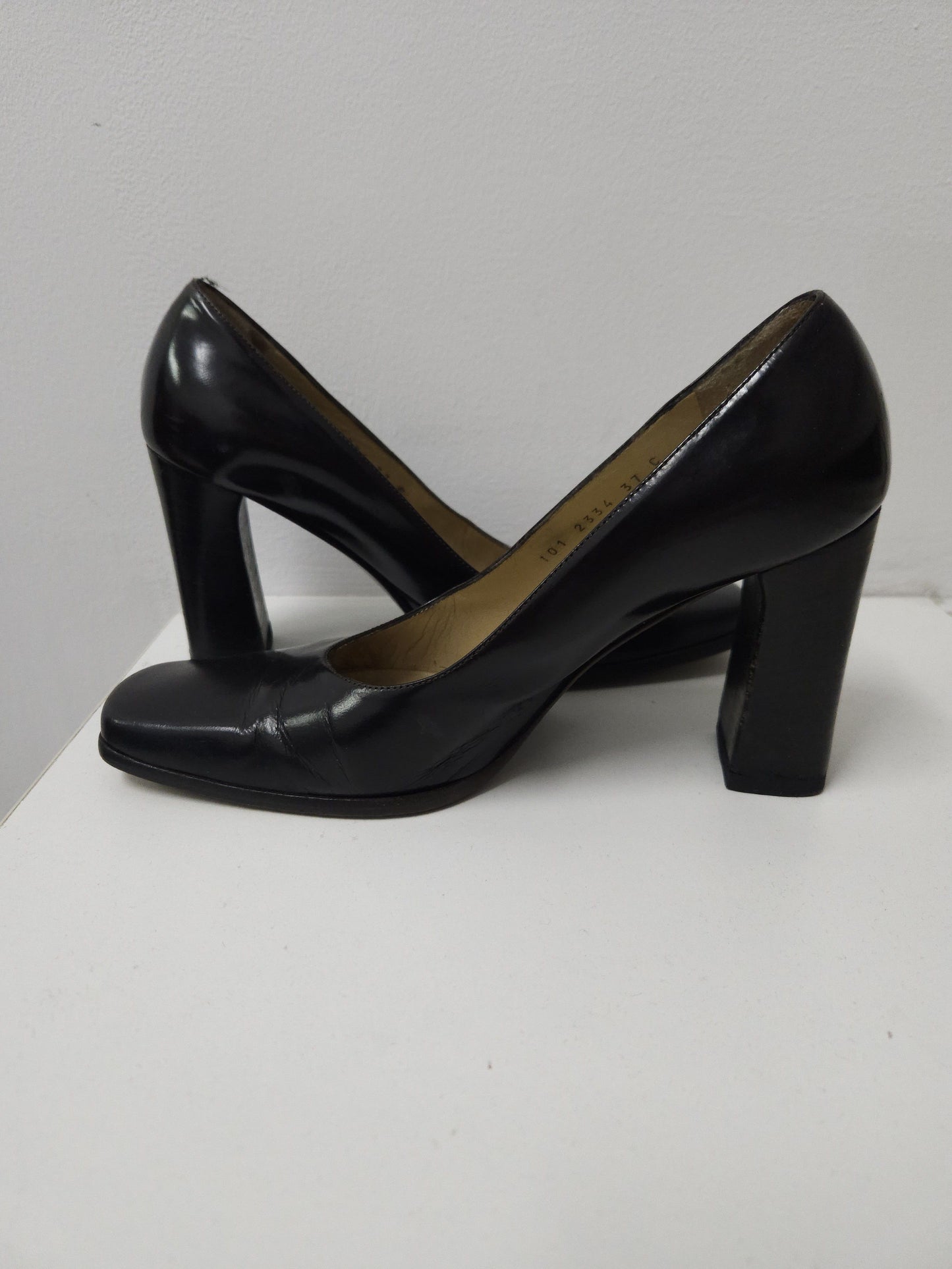 Archive Gucci square toe block heel pumps mules