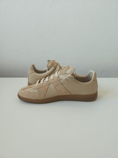 Maison Margiela replica sneakers in dusty pink/ beige