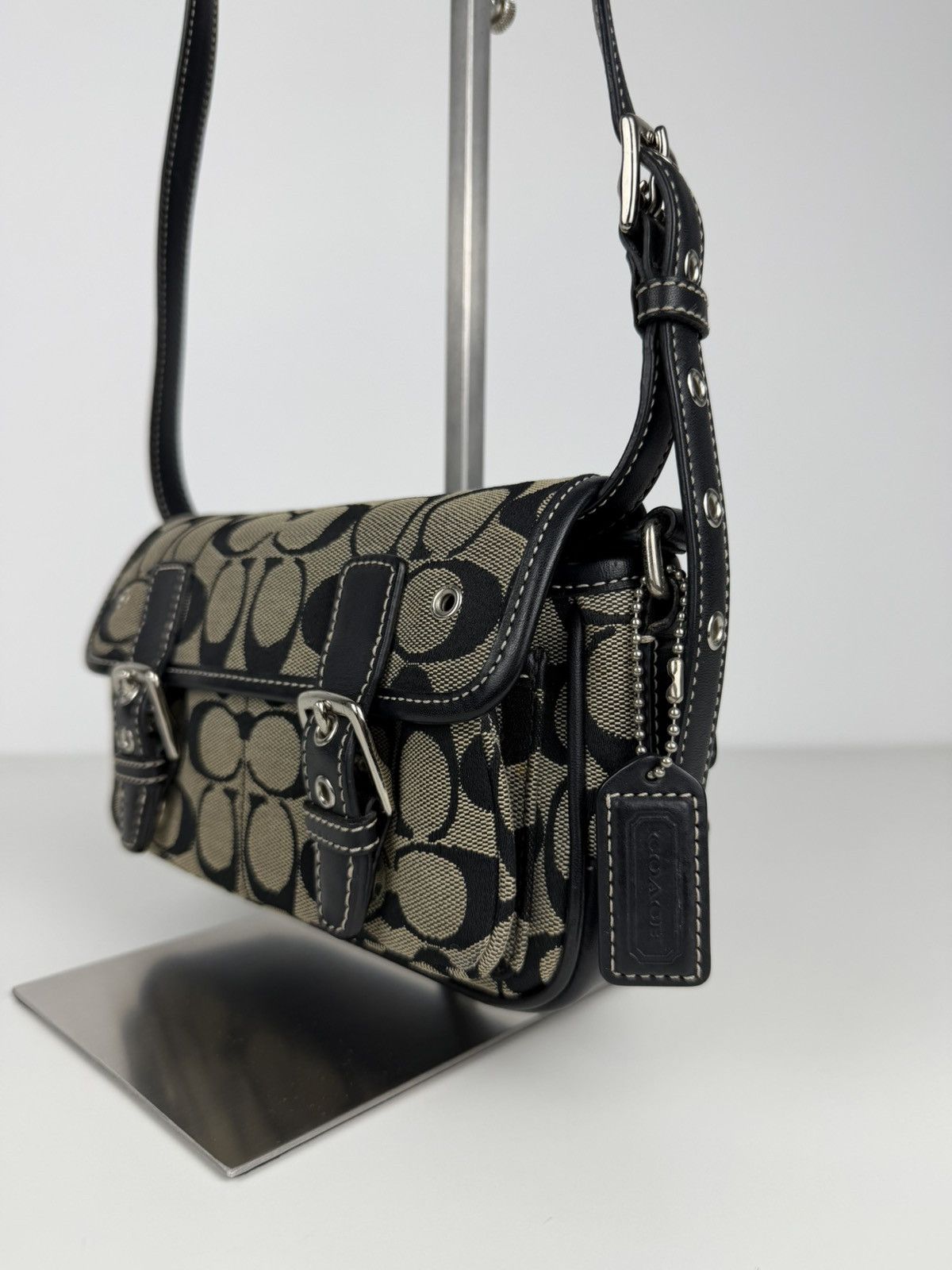 Coach signature leather and canvas shoulder/ crossbody bag
