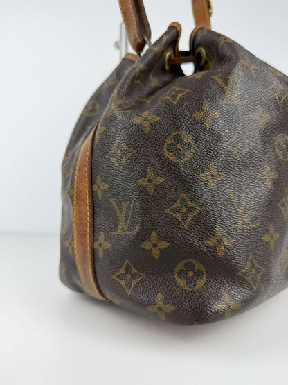 Vintage Louis Vuitton monogram Noe PM