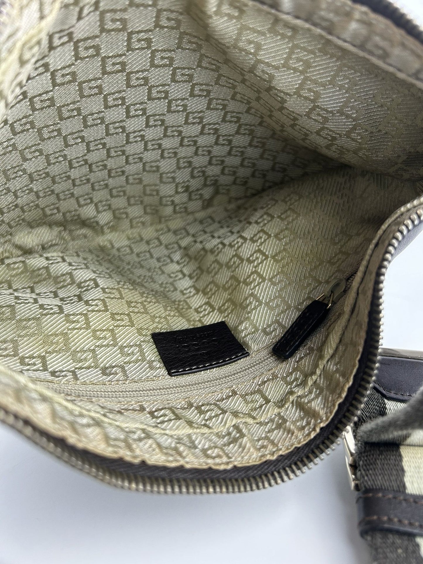 Vintage Gucci leather shoulder bag