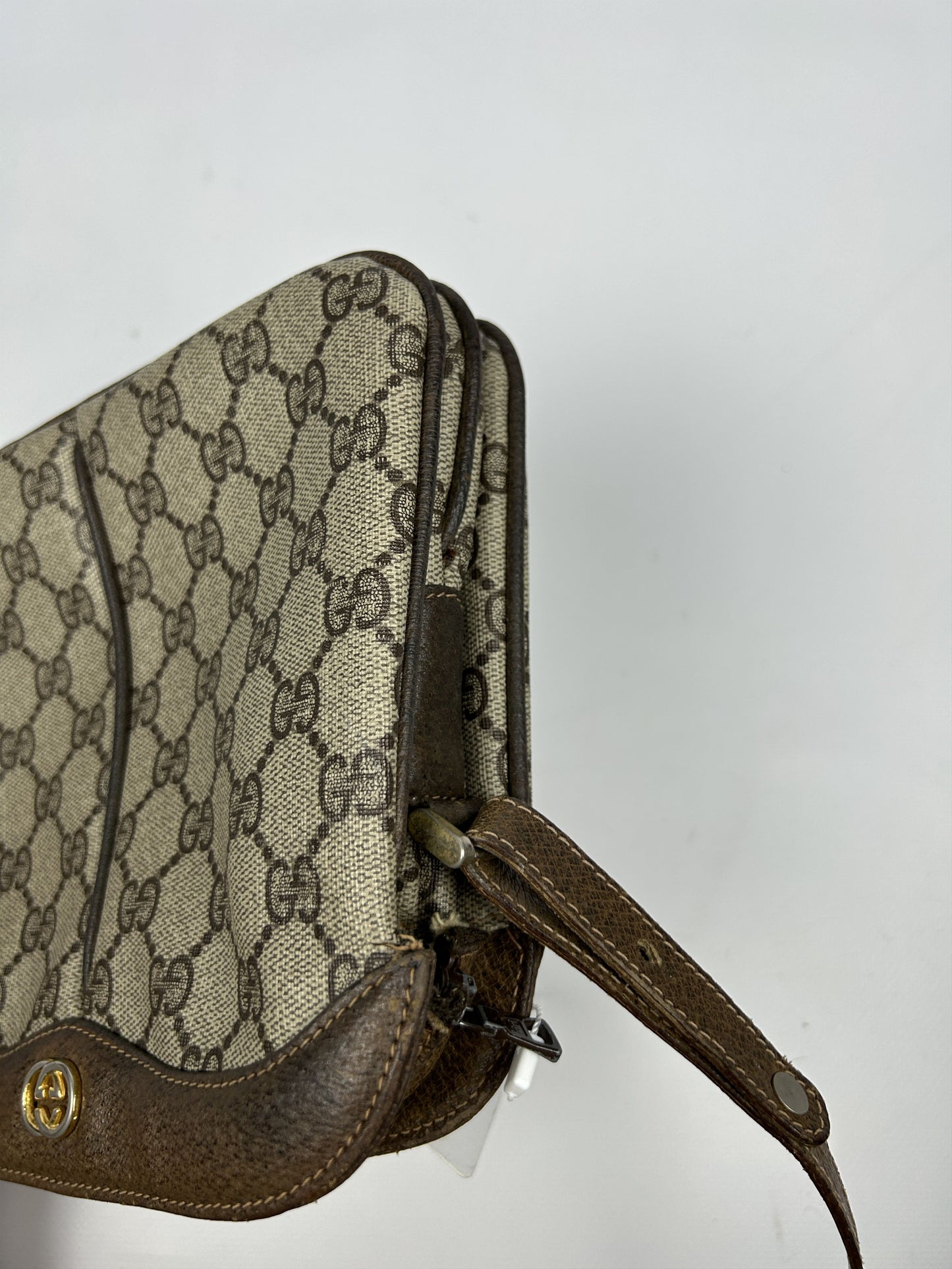 Vintage 80s Gucci GG monogram shoulder/ crossbody bag