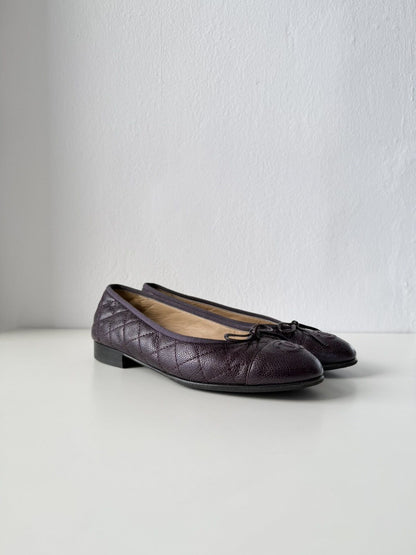 Vintage Chanel ribbon CC logo ballet flats