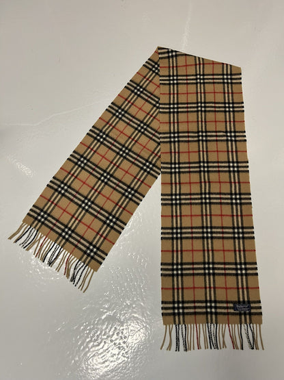 Vintage Burberry nova check long wool scarf