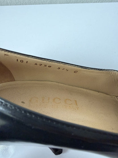 Vintage Gucci horsebit pointed toe patent leather pumps