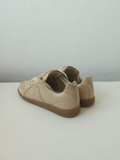 Maison Margiela replica sneakers in dusty pink/ beige