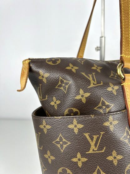 Louis Vuitton monogram Totally MM handbag tote
